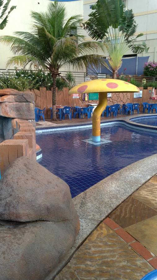 Hotel Golden Dolphin Resort - Flat No Decimo Andar Quarto Com Varanda Caldas Novas Ngoại thất bức ảnh